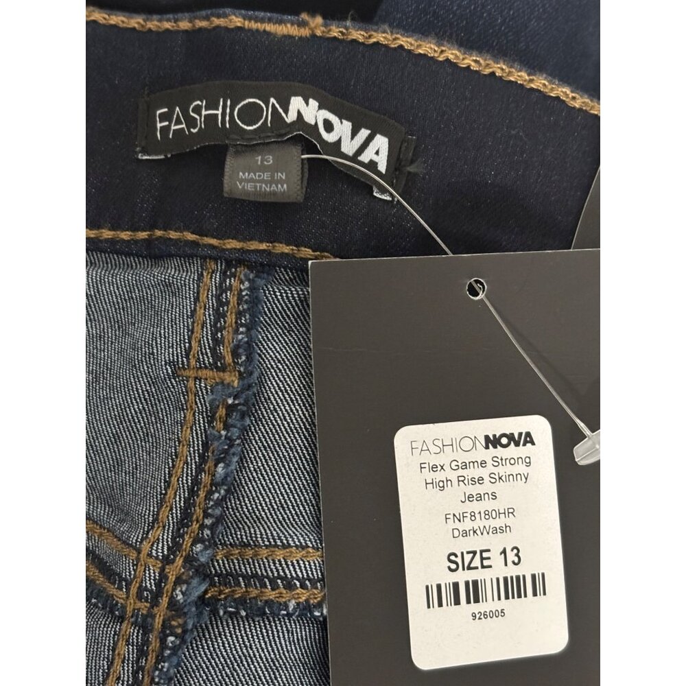 NWT Fashion Nova Jeans 13 Skinny Dark Wash High Waisted Streetwear Minimalist - Picture 4 of 14